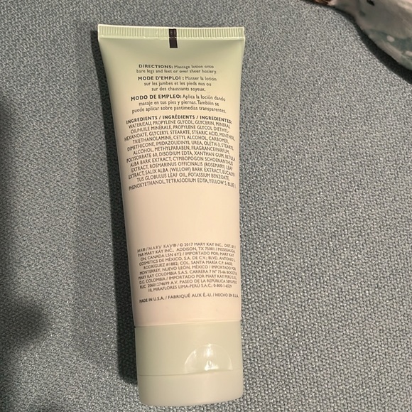FREE w BUNDLE add-on Mary Kay Mint Bliss NWOB energizing lotion for feet - Picture 2 of 2
